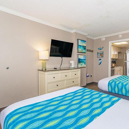 Oceanfront 1 Bedroom Suite With Beautiful Decor And Accents Caravelle Resort 1039 Sleeps 6 Guests Myrtle Beach Exterior foto