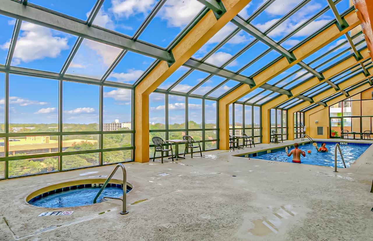 Oceanfront 1 Bedroom Suite With Beautiful Decor And Accents Caravelle Resort 1039 Sleeps 6 Guests Myrtle Beach Exterior foto